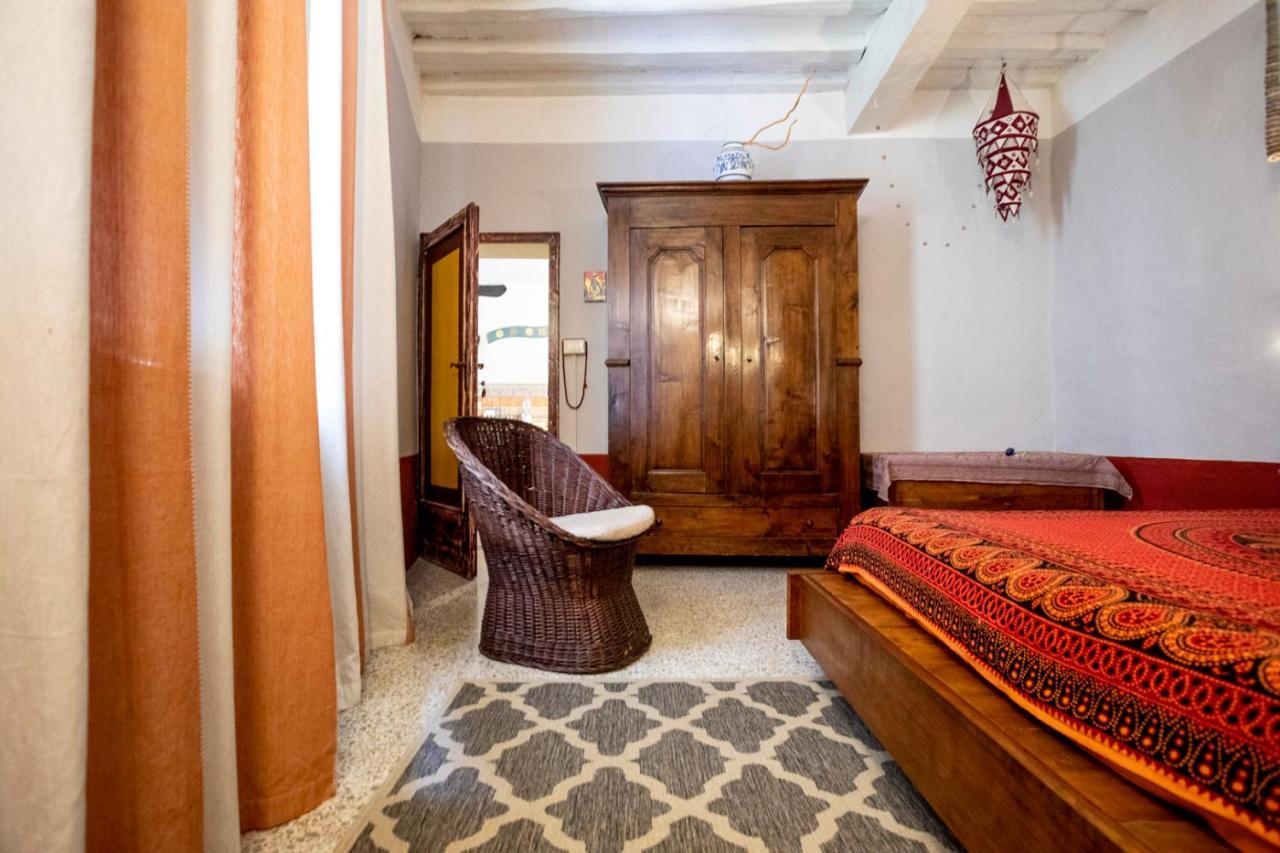 Le Cisterne B&B Amelia Exterior photo